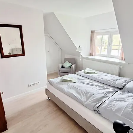 Landhaus-rosenhof-wohnung-4 Apartamento Boldixum